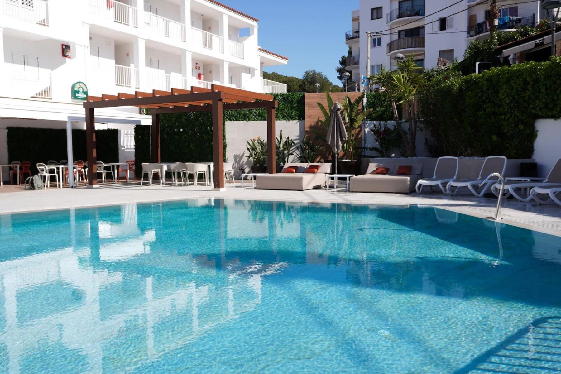 Typic Oasis Sa Tanca Lägenhet Cala Llonga  Exteriör bild